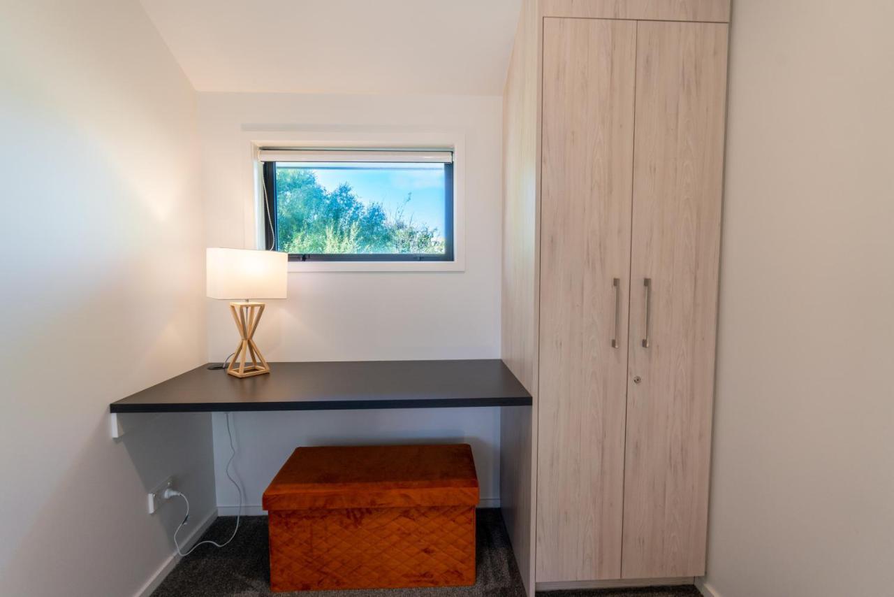 Ferienwohnung King Bed On Hagley Park Corner In The Cbd Christchurch Exterior foto